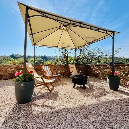 לינה וארוחת בוקר Truffle'n'bed 3*